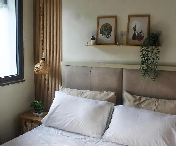 Japandi - Inspired Staycation Moa Pasay *