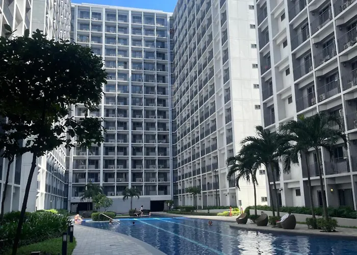 Japandi - Inspired Staycation Moa Pasay